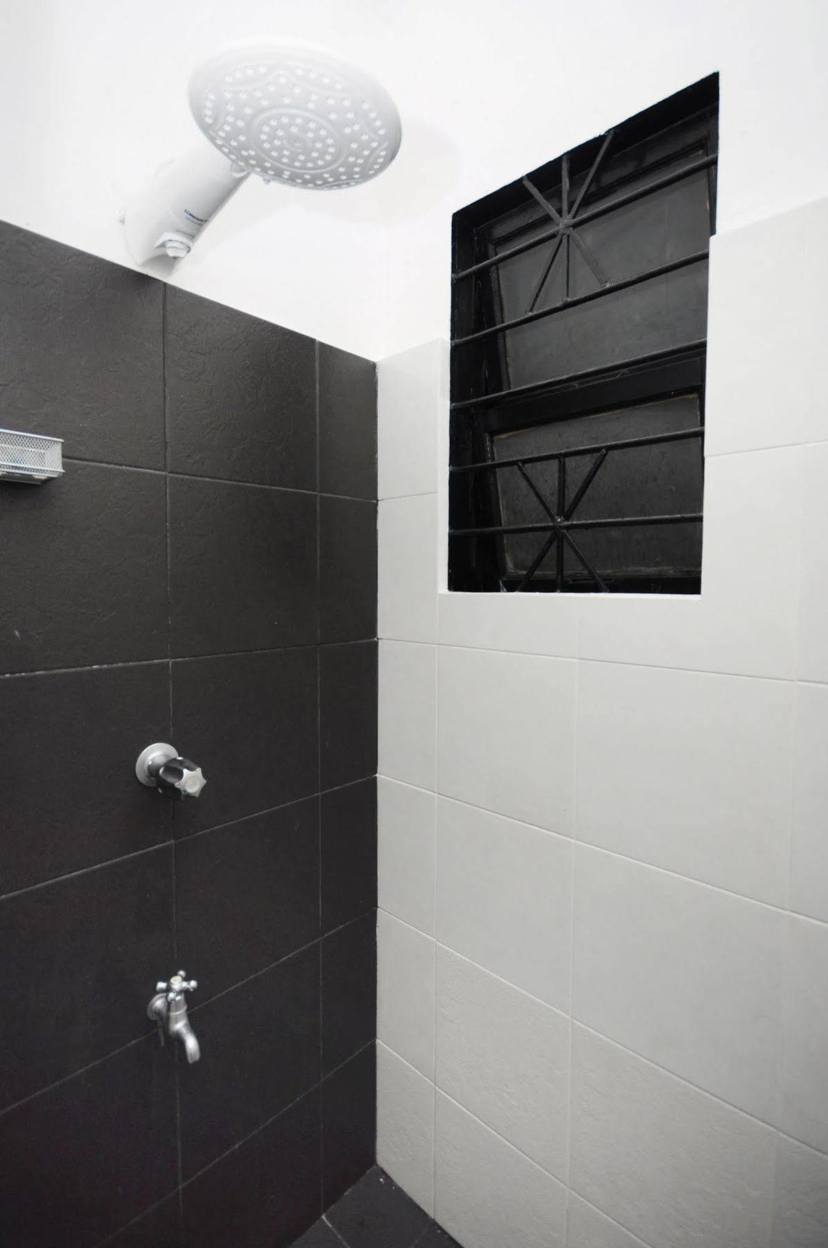 Mnl Boutique Hostel San Pedro Makati Eksteriør billede