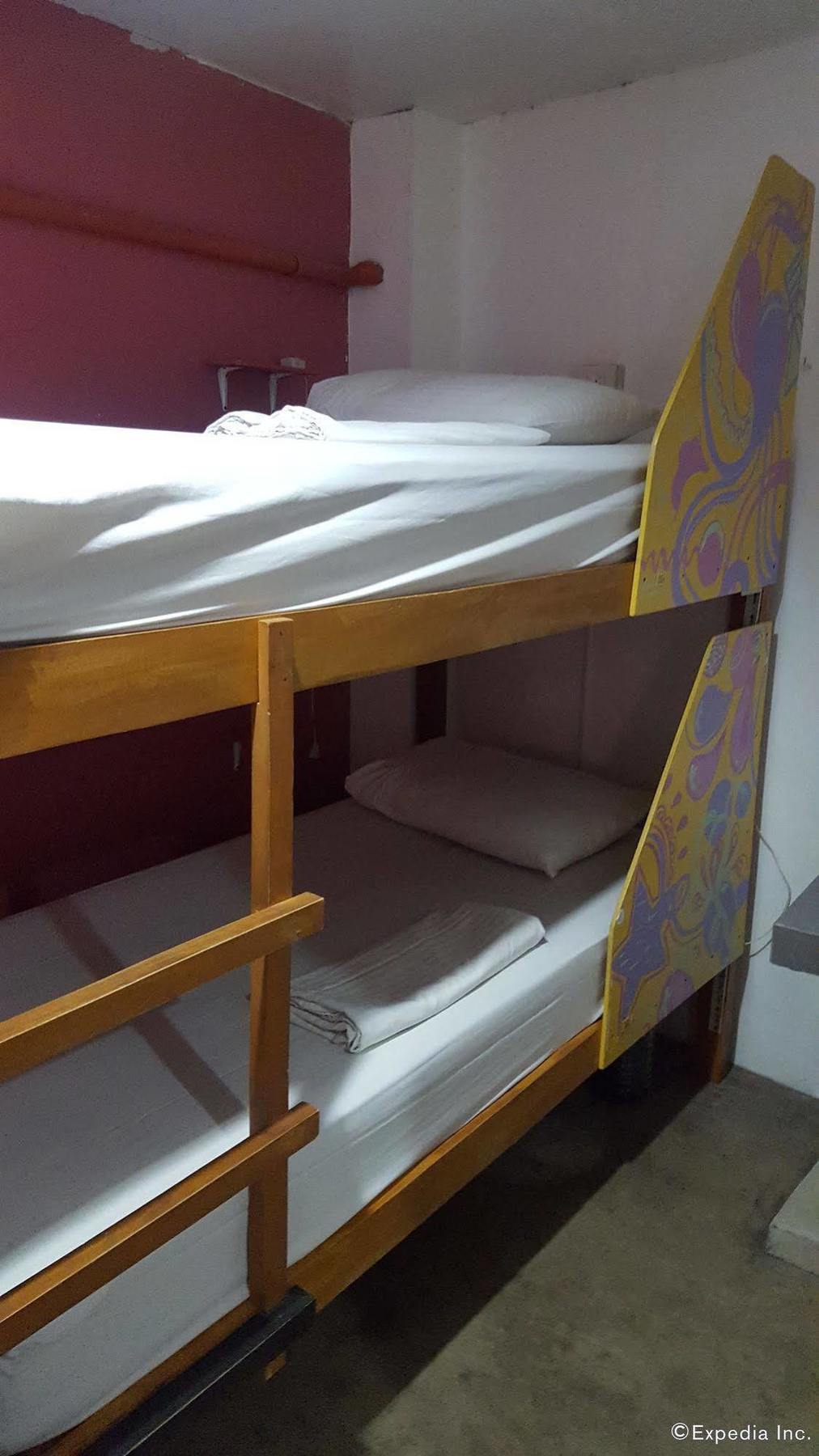 Mnl Boutique Hostel San Pedro Makati Eksteriør billede